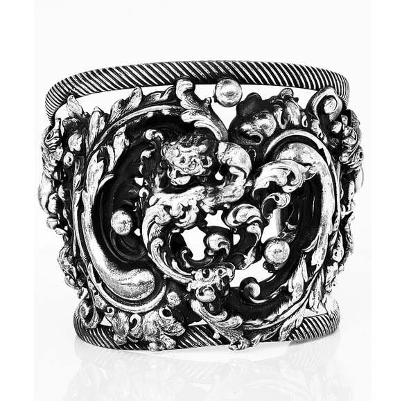 Vintage silver plated repoussé Napier arm cuff